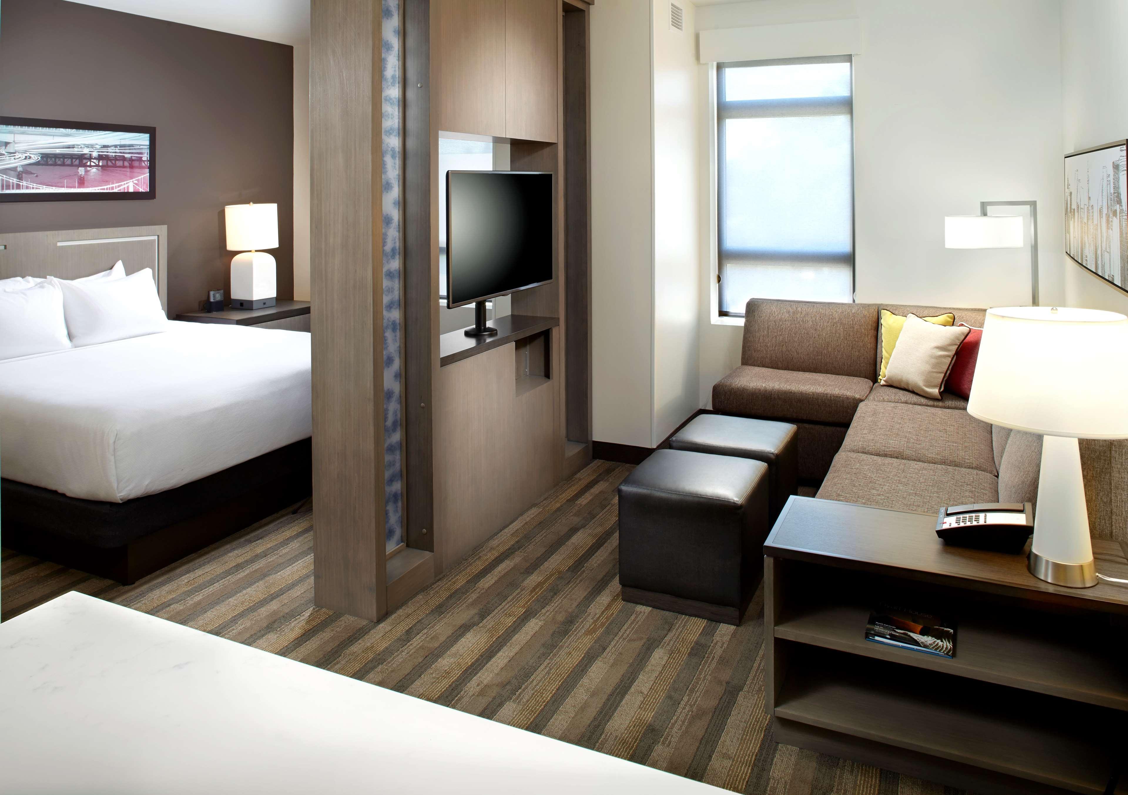 Отель Hyatt House Pittsburgh Bloomfield Shadyside Экстерьер фото